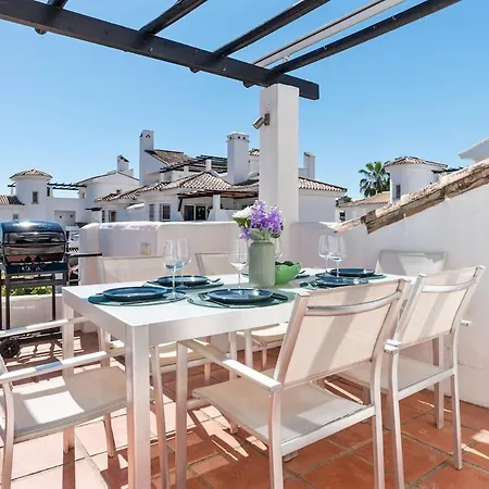 Naranjos Penthouse Ref #116 *